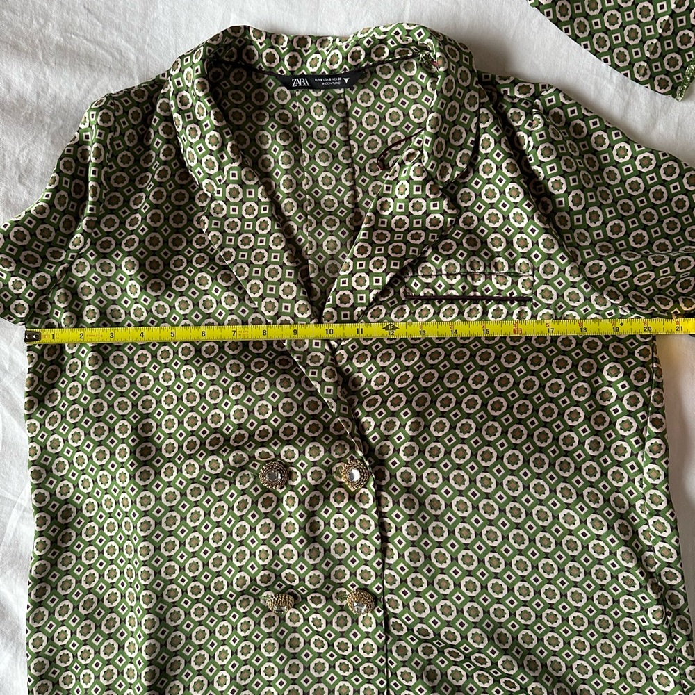 Zara set silky vibes - Picture 13 of 16